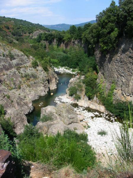 Camping Bonneval Jaujac Luaran gambar